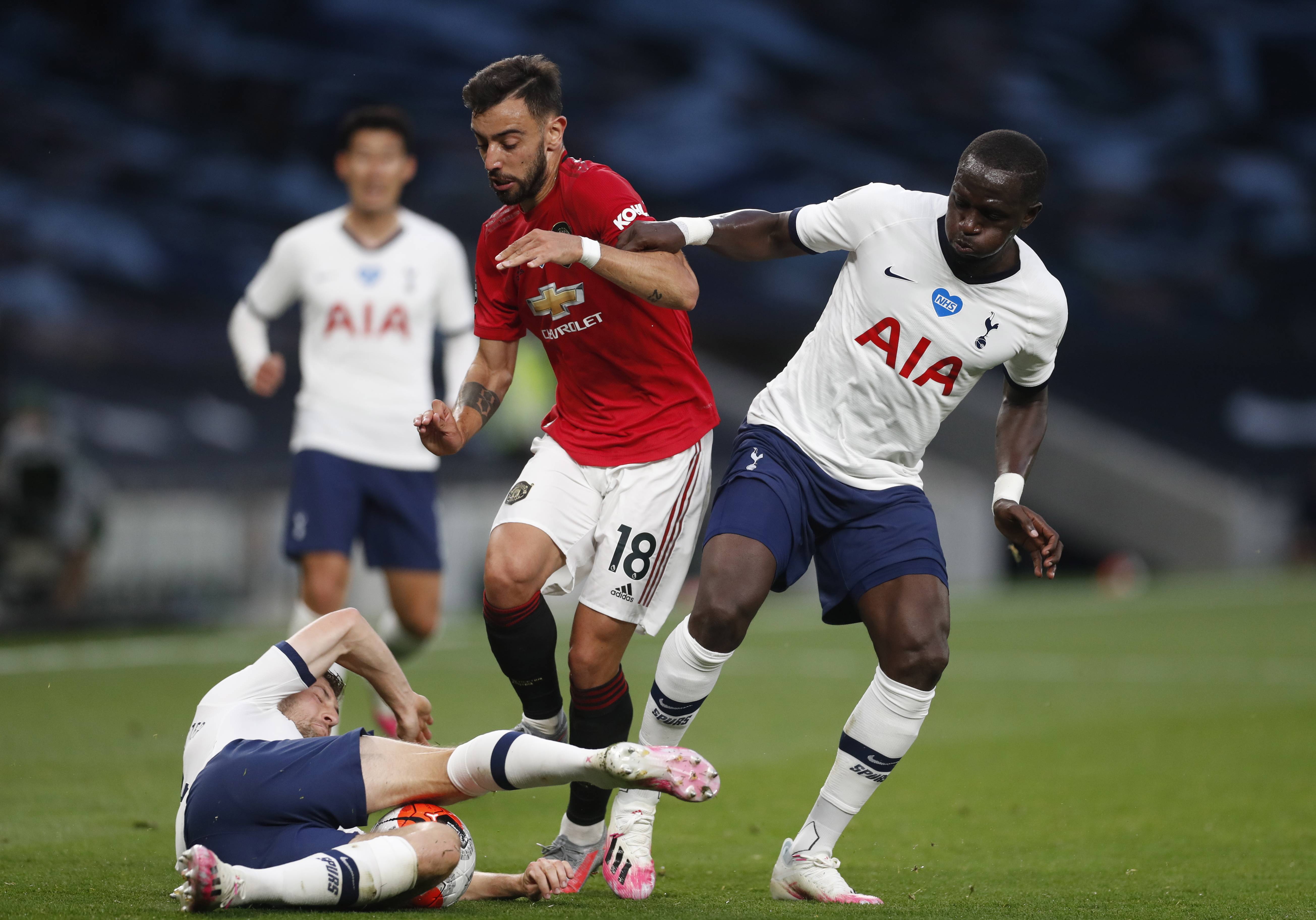 而浓眉无疑 而浓眉无疑